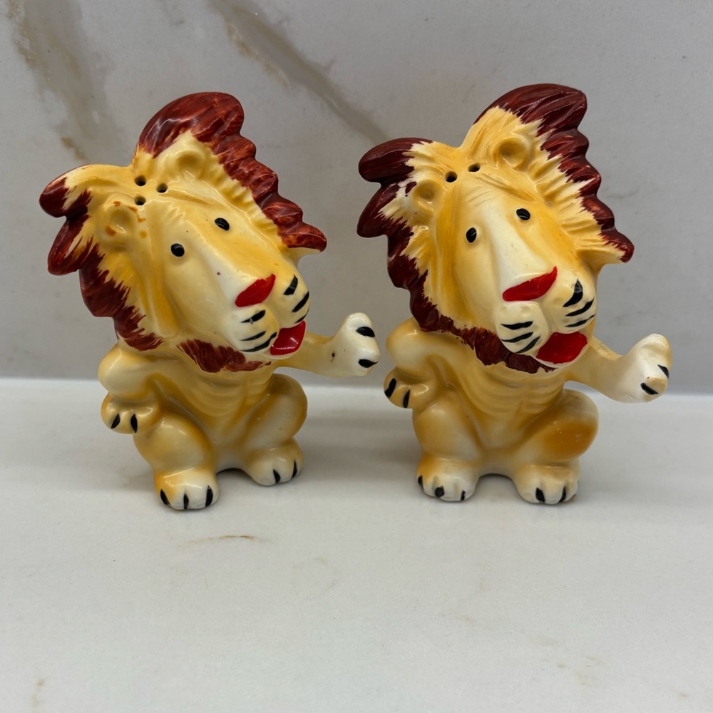 Vintage Anthropomorphic Lion Salt & Pepper Shaker Set MCM Japan - Picture 5 of 8